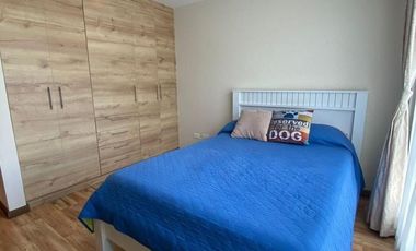 Casa con jardín en venta, sector Conocoto, Valle de los Chillos