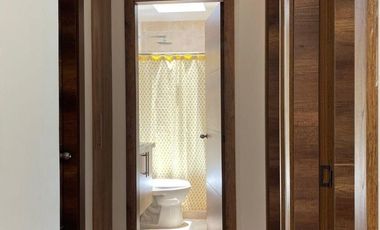 Casa con jardín en venta, sector Conocoto, Valle de los Chillos