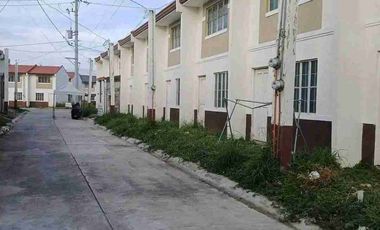 Affordable RFO townhouse in San Pablo Laguna