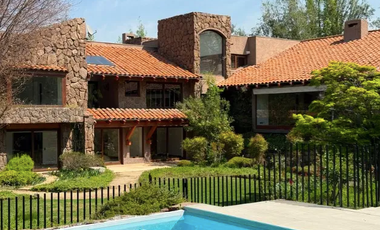 Casa En arriendo En Club De Golf Lomas De La Dehesa