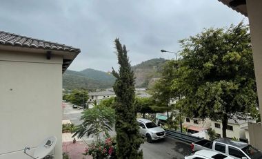 Casa de alquiler Bosques de la Costa