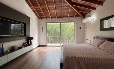 Casa en Venta en La Sebastina Envigado Antioquia