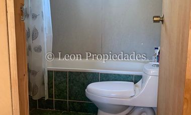 Leon Propiedades vende parcela con casa casi terminada en sector Cuyuncavi alto, Curacaví.