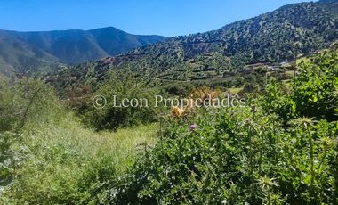 Leon Propiedades vende parcela con casa casi terminada en sector Cuyuncavi alto, Curacaví.