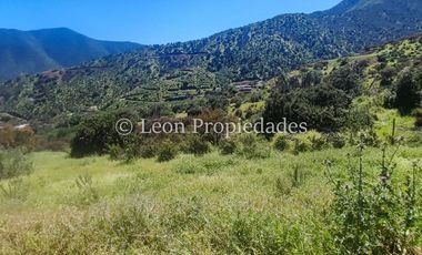 Leon Propiedades vende parcela con casa casi terminada en sector Cuyuncavi alto, Curacaví.