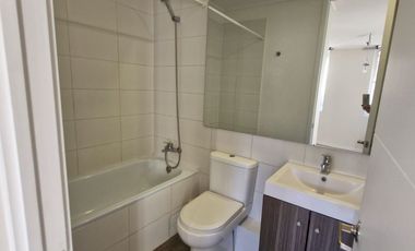 Depto en arriendo en Av Portales esquina Esperanza, estacionamiento y bodega