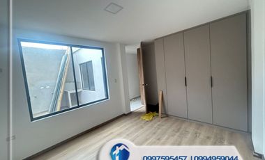 Venta de Casa Rentera Sector Racar, Cerca de Plaza Racar, Cuenca