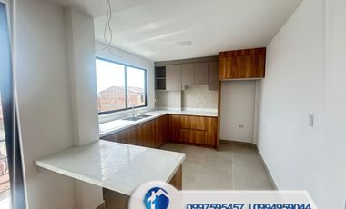Venta de Casa Rentera Sector Racar, Cerca de Plaza Racar, Cuenca