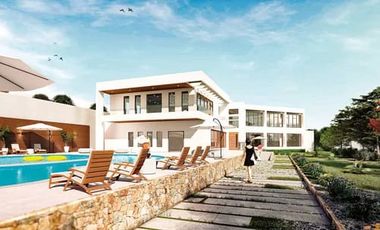 Casa Mediterránea en Condominio Exclusivo Altos de Rumié 3D2B 84/123m2