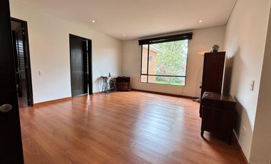 619. CASA CAJICÁ EL ALMENDRO