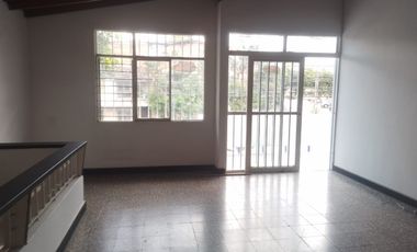 Casa Comercial en Arriendo en Estadio Laureles Medellin