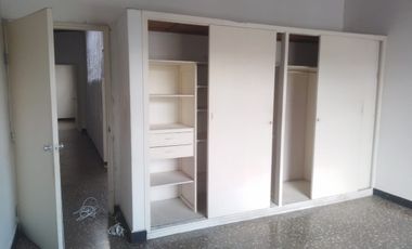 Casa Comercial en Arriendo en Estadio Laureles Medellin