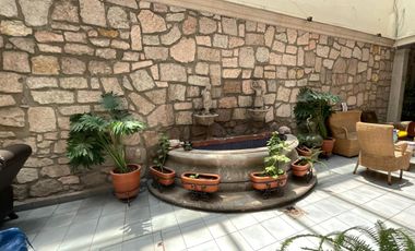 Se renta local comercial en el corazón del centro histórico Morelia a unos pasos de las tarascas