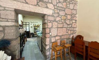 Se renta local comercial en el corazón del centro histórico Morelia a unos pasos de las tarascas