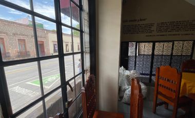 Se renta local comercial en el corazón del centro histórico Morelia a unos pasos de las tarascas