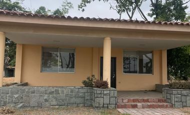 Suite de alquiler Estancias del Rio