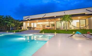 TE ALQUILO LINDA FINCA EL IMPERIO EN DAPA INF AL3024246353 DISPONIBLE PARA TEMPORADA DICEMBRINA