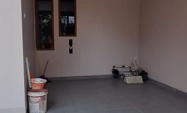 Disewakan Rumah 2 Lantai Di Alinda Kota Bekasi