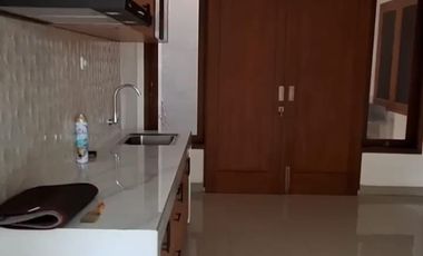 Disewakan Rumah 2 Lantai Di Alinda Kota Bekasi