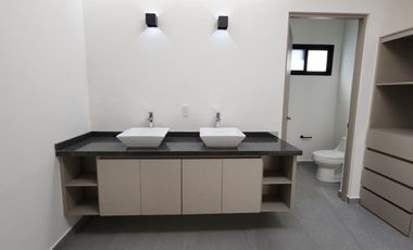 CASA EN VENTA NUEVA EN EL MEJOR CLAUSTER DE ZIBATA