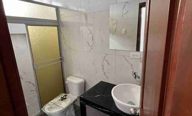 Se alquila Departamento en Kennedy