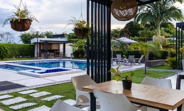 TE ALQUILO EXCLUSIVA FINCA EL COCORA EN IBAGUE INF AL3244258952 LOS ESPERAMOS VEN A DISFRUTAR.