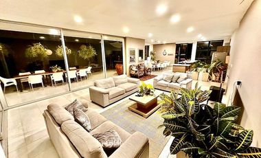 TE ALQUILO EXCLUSIVA FINCA EL COCORA EN IBAGUE INF AL3244258952 LOS ESPERAMOS VEN A DISFRUTAR.