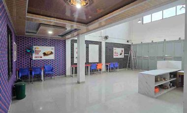 Dijual Rumah dan Ruang Usaha Strategis Dekat Mall Luwes Palur di Mojolaban Sukoharjo Solo