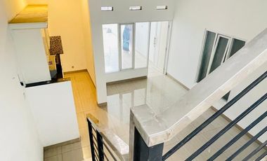 Murah! Rumah bagus semi furnised di arcamanik cisaranten Bandung