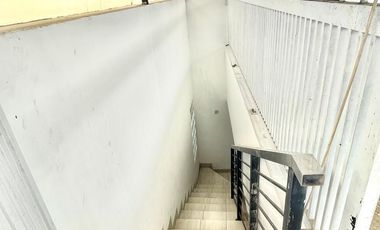 Murah! Rumah bagus semi furnised di arcamanik cisaranten Bandung