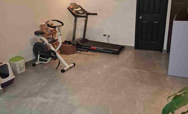 Casa remodelada, 4 recamas , Cumbres Élite sector villas