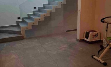 Casa remodelada, 4 recamas , Cumbres Élite sector villas