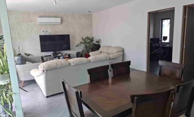 Casa remodelada, 4 recamas , Cumbres Élite sector villas