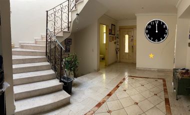 CASA EN VENTA EN CONJUNTO HORIZONTAL EN INTERLOMAS