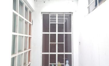 ¡CASA EN URB. SALAMANCA!