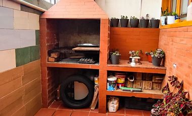 Casa - Macasto, Urbanización Valle hermoso 3, Ambato, Ecuador