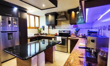 Casa - Macasto, Urbanización Valle hermoso 3, Ambato, Ecuador