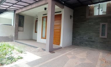 BEST PRICE! RUMAH SIAP HUNI BUANA SOETTA DEKAT SUMMARECON BANDUNG