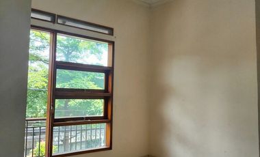 BEST PRICE! RUMAH SIAP HUNI BUANA SOETTA DEKAT SUMMARECON BANDUNG