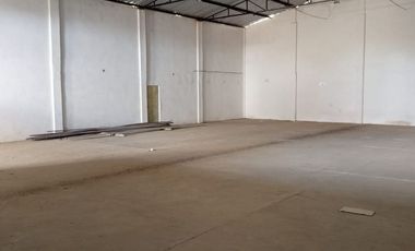 Bodega en renta 355m2