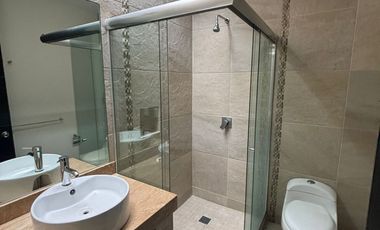 CASA EN RENTA EN VISTAS ALTOZANO