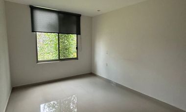 CASA EN RENTA EN VISTAS ALTOZANO