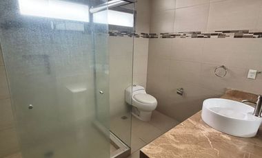 CASA EN RENTA EN VISTAS ALTOZANO