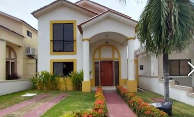 CASA EN VENTA EN CIUDAD CELESTE - SERENA