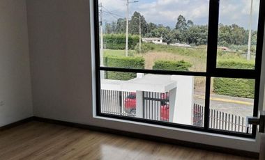 Casa en venta, sector Sangolquí, Valle de los Chillos