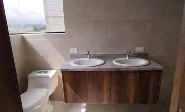 Casa en venta, sector Sangolquí, Valle de los Chillos