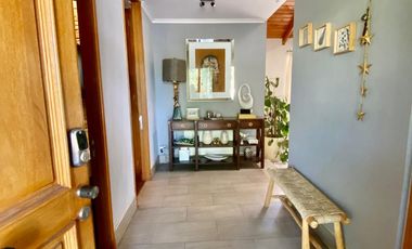 CASA CHILENA 1 PISO A PASOS COLEGIO PEDREGALES, 3D + 3B + Escritorio + P. Servicio + Piscina + Quincho