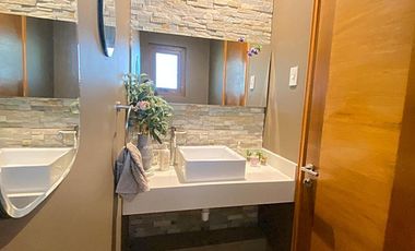 CASA CHILENA 1 PISO A PASOS COLEGIO PEDREGALES, 3D + 3B + Escritorio + P. Servicio + Piscina + Quincho