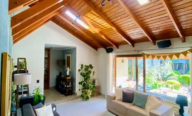 CASA CHILENA 1 PISO A PASOS COLEGIO PEDREGALES, 3D + 3B + Escritorio + P. Servicio + Piscina + Quincho