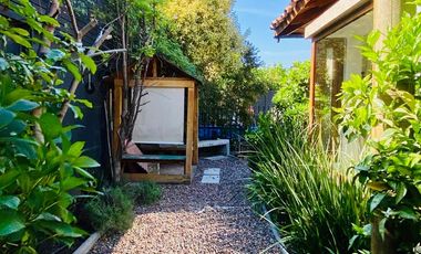 CASA CHILENA 1 PISO A PASOS COLEGIO PEDREGALES, 3D + 3B + Escritorio + P. Servicio + Piscina + Quincho